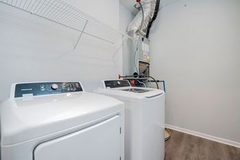 In-unit washer & dryer